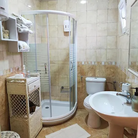 게스트하우스 Mila 4*